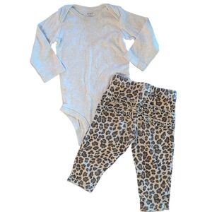 🍁2/$7🍁 CARTER'S Tan And Animal Print Outfit